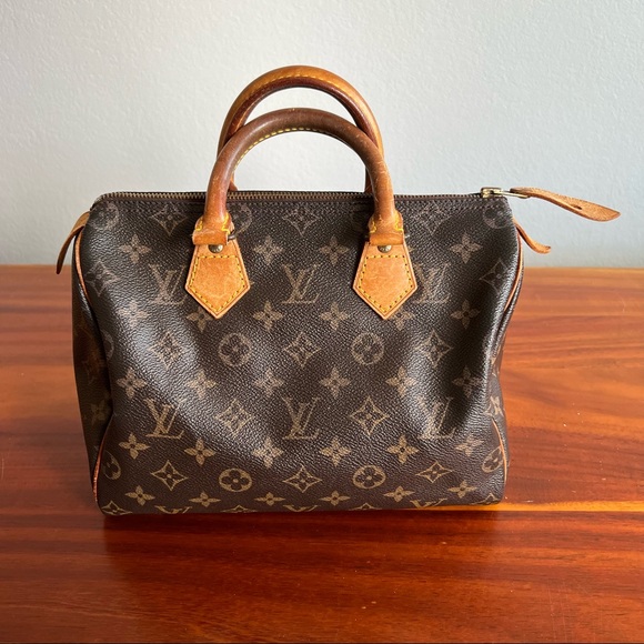 Louis Vuitton Handbags - Vintage Louis Vuitton Speedy 25 Monogram Canvas